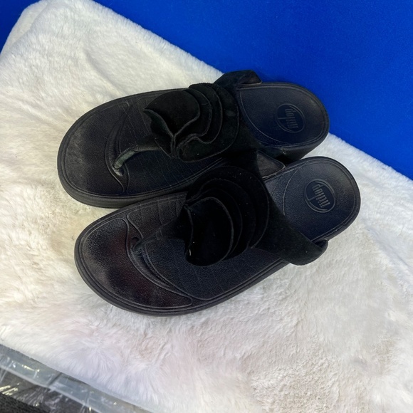 |•FITFLOP•| Black Leather Flower Comfort Sandals Size 9 - Picture 3 of 14